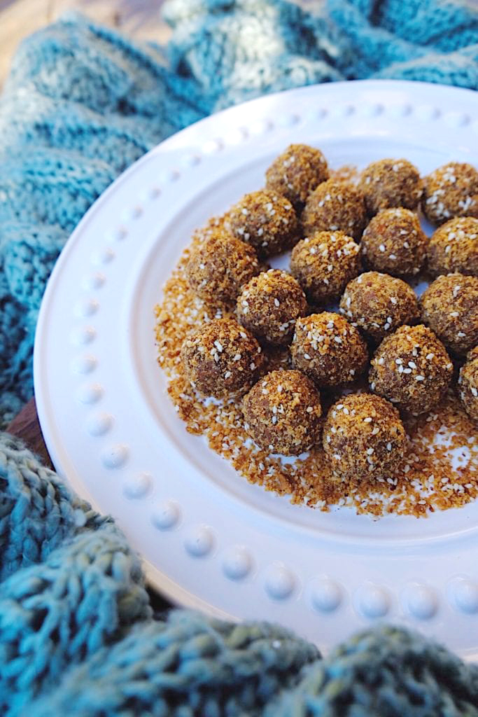 Healthy Dessert Recipes - Date Tahini Balls